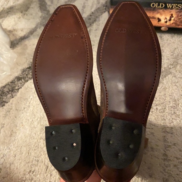 Ladies Cowboy Boots - Picture 4 of 6